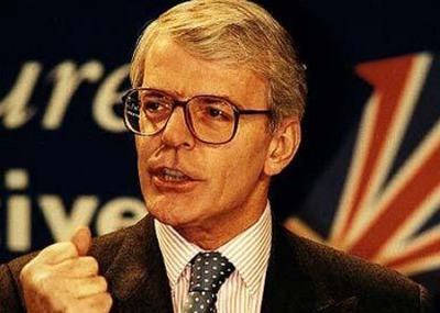 في مثل هذا اليوم 28 نوفمبر 1990م.. بقلم سامح جميل..