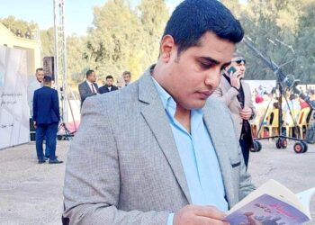 عندما ينافس طنووش طلال ابوغزالة