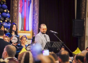 وديع مراد يحتفل بالميلاد مع جوقة سوريانا في استوكهولم