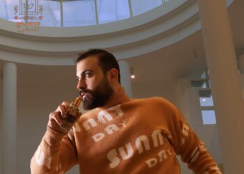 الفنان حيدر احمد يطرح إعلان محمد خير للعطور في سلطنة عمان