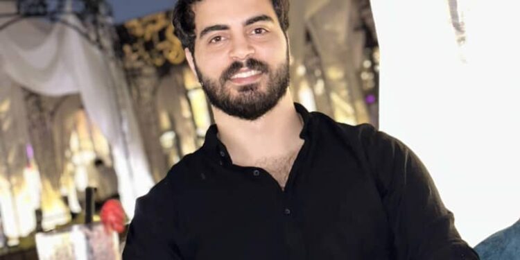 رأفت عديرة: تحفة من الإبداع في عالم تصفيف الشعر