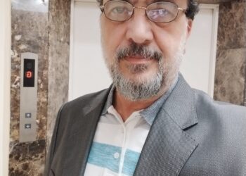 الغانيةُ والمحتالُ