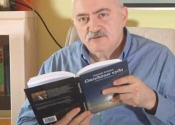 غبار الغناء