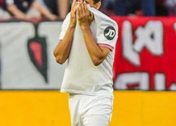 رحيل خيسوس نافاس إشبيلية