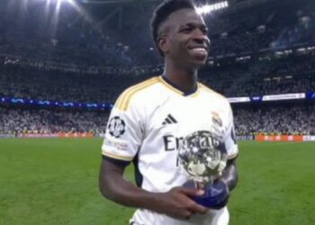 فينيسيون والكرة الذهبية