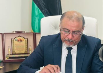 وزير الأشغال العامة بالحكومة الليبية يصدر تعليماته بإنشاء مركز لضبط ومراقبة جودة المواد المستخدمة