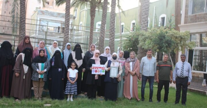 اختتام دورة تدريبية ” طرائق التدريس الحديثة ‘