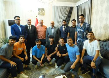 نصيف الخطابي يشيد ويتعهد بالدعم مع انطلاق الدوري  وفوز حسن احمد بلقب الأفضل