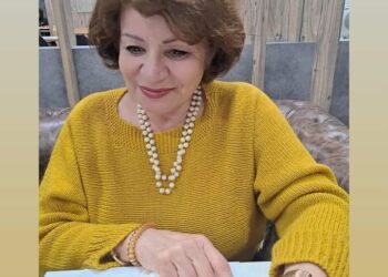 أحمل وجهي .. وأرحل