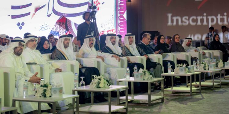 سلطان بن أحمد القاسمي يفتتح فعاليات الدورة الـ 11 من ملتقى الشارقة للخط