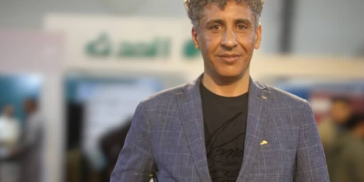 فرج دريوش صاحب شركة ورد ليبيا يقول ” كان طموحا وأصبح حقيقة 