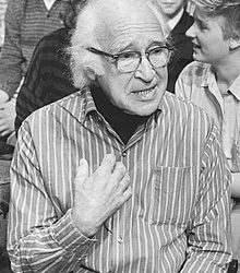 في مثل هذا اليوم 12 ابريل1997م..بقلم سامح جميل..