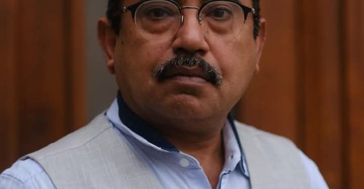 تفكيك ادعاء اختراع الرواية القصيرة جدا دفاع عن الوعي الأدبي والتاريخي بقلم حميد عقبي