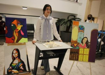 الأكاديمية الكندية تقيم المعرض الفني تحت شعار ” الفن رسالة والامل عنوانها” 