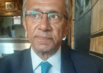 مقاطع اعتكاف بقلم الكاتب دعلي جديد