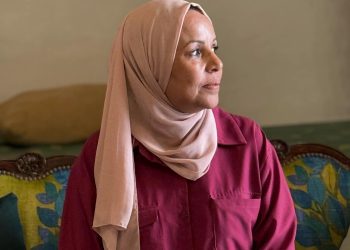 حين يتكئ الليل على أضلعي بقلم الأديبة راضية بصيلة تونس