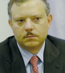 في مثل هذا اليوم 18 ابريل2005 م..بقلم سامح جميل……