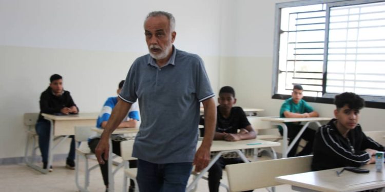مدرسة خالد بن الوليد تجرى امتحانات تجريبيه لطلبة الشهادة الاعدادية 