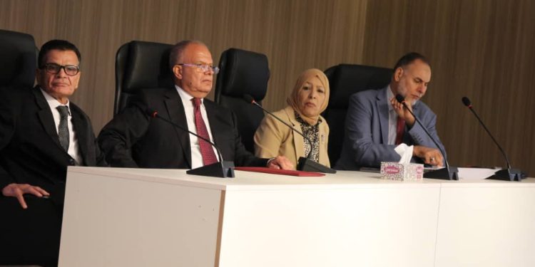 الجامعة الدولية تحتفي بكتاب الدكتور محمد البرغثي ” كلمات للوطن “