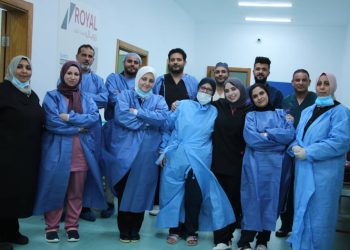 إجراء 49 عمليات المياة الزرقاء و 90 حالة من الشبكية ضمن برنامج توطين العلاج بالداخل 