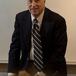 في مثل هذا اليوم 17 يونيو1940م..بقلم سامح جميل…………….