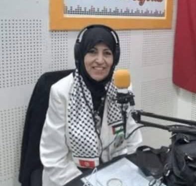 قراءة نقدية وفق مقاربة “ما بعد انسانية” فقرة “نص بعين قارئ”