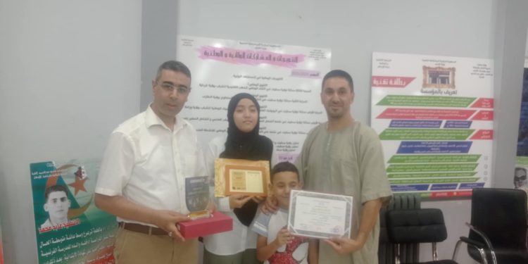 تكريم المتفوقين في شهادة البكلوريا.