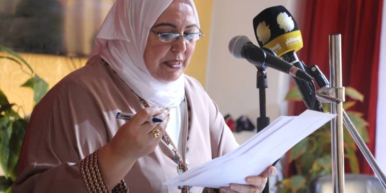 أمسية أدبية توقيع كتاب هنا بنغازي 