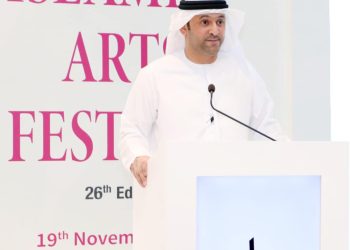 تنطلق الفعاليات الأربعاء في متحف الشارقة للفنون   473 عملاً فنياً من 24 دولة عالمية في مهرجان الفنون الإسلامية