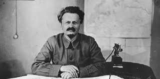 في مثل هذا اليوم12 نوفمبر1927م..