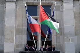 في مثل هذا اليوم 13 ديسمبر2011م,,,,,,,,بقلم سامح جميل….