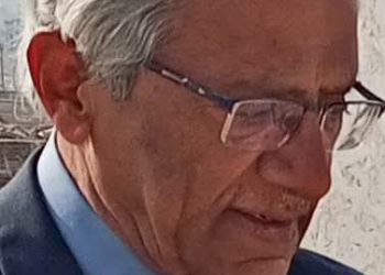 أضيئي  بقلم د علي احمد جديد