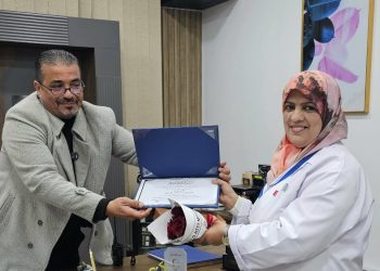 عيادة قاريونس تكرم المؤطف 2025