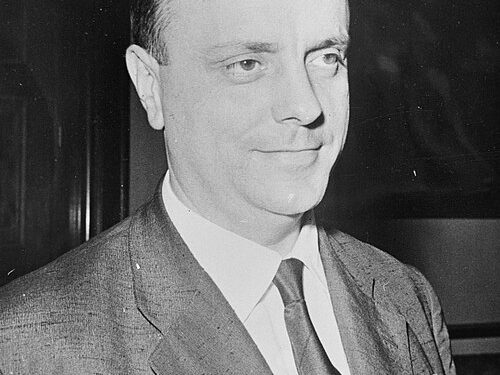 في مثل هذا اليوم 15 يناير2012م..بقلم سامح جميل..