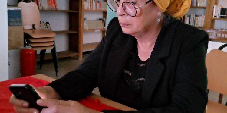 نبوءة حبيبة عرافة